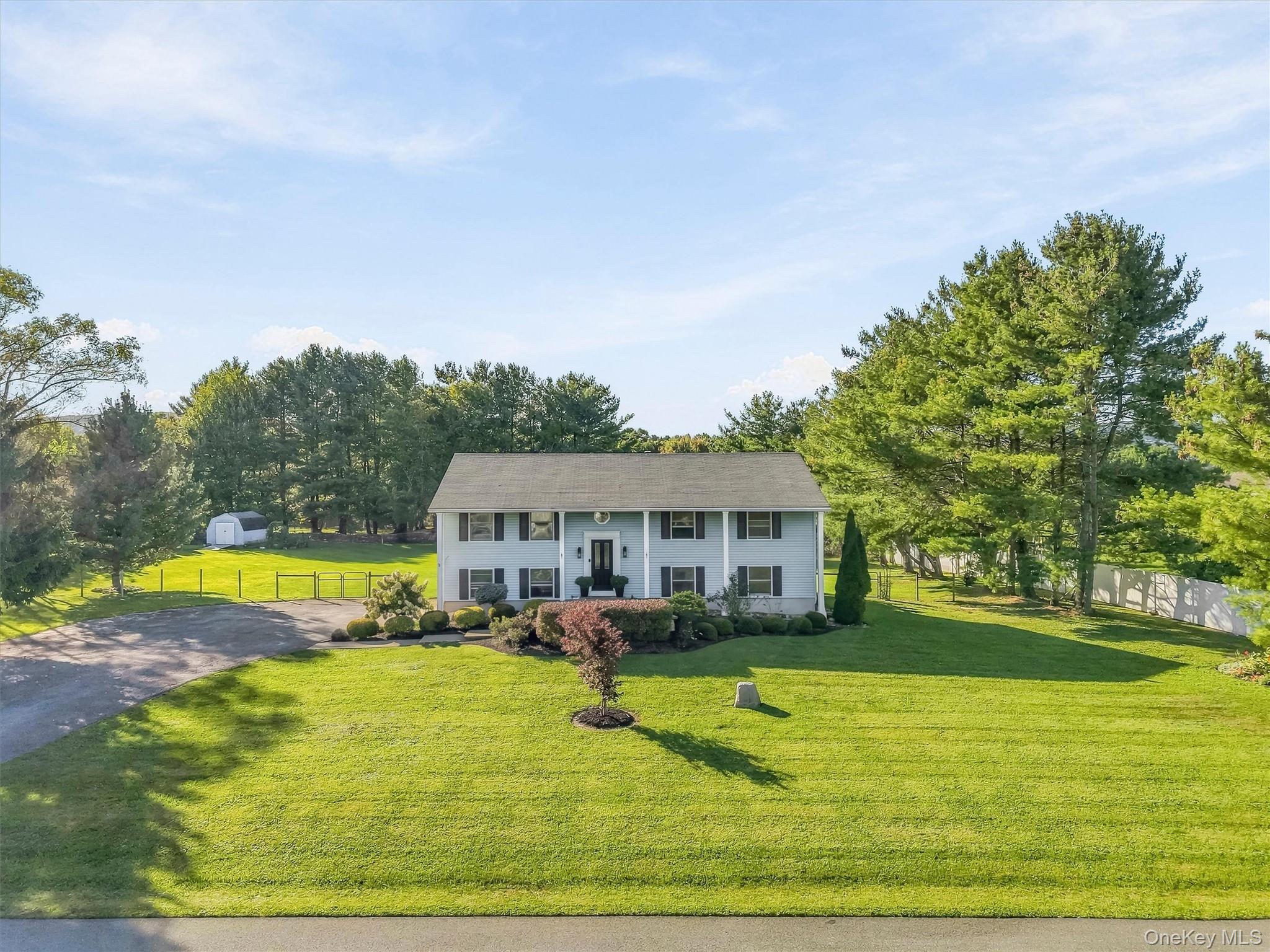 14 Lillie Lane – For Sale