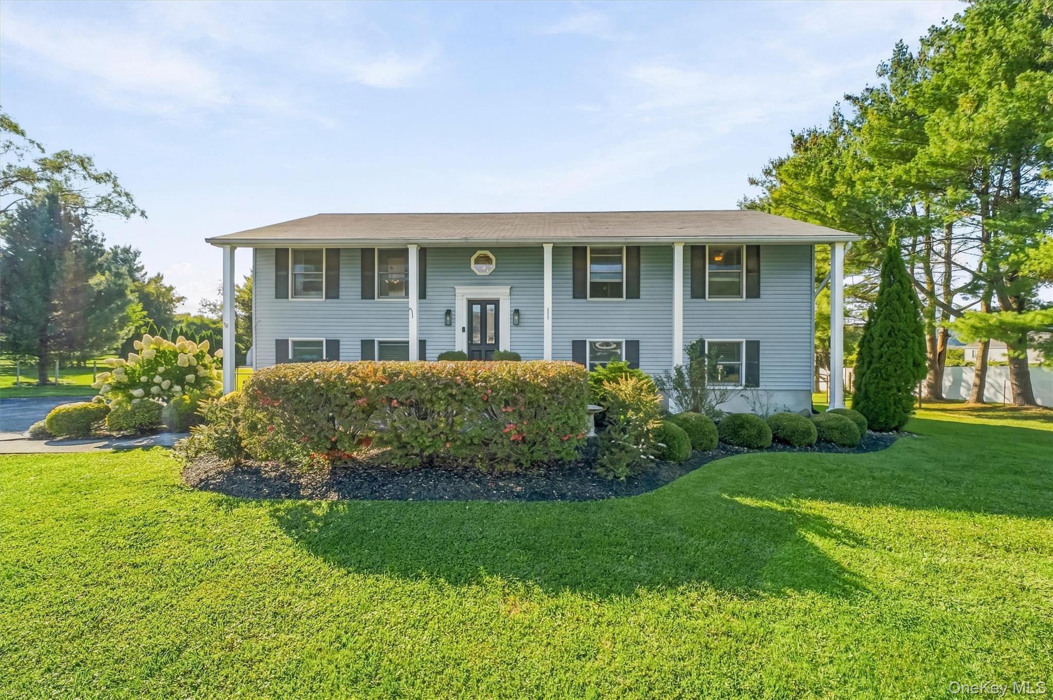 14 Lillie Lane – For Sale photo 2