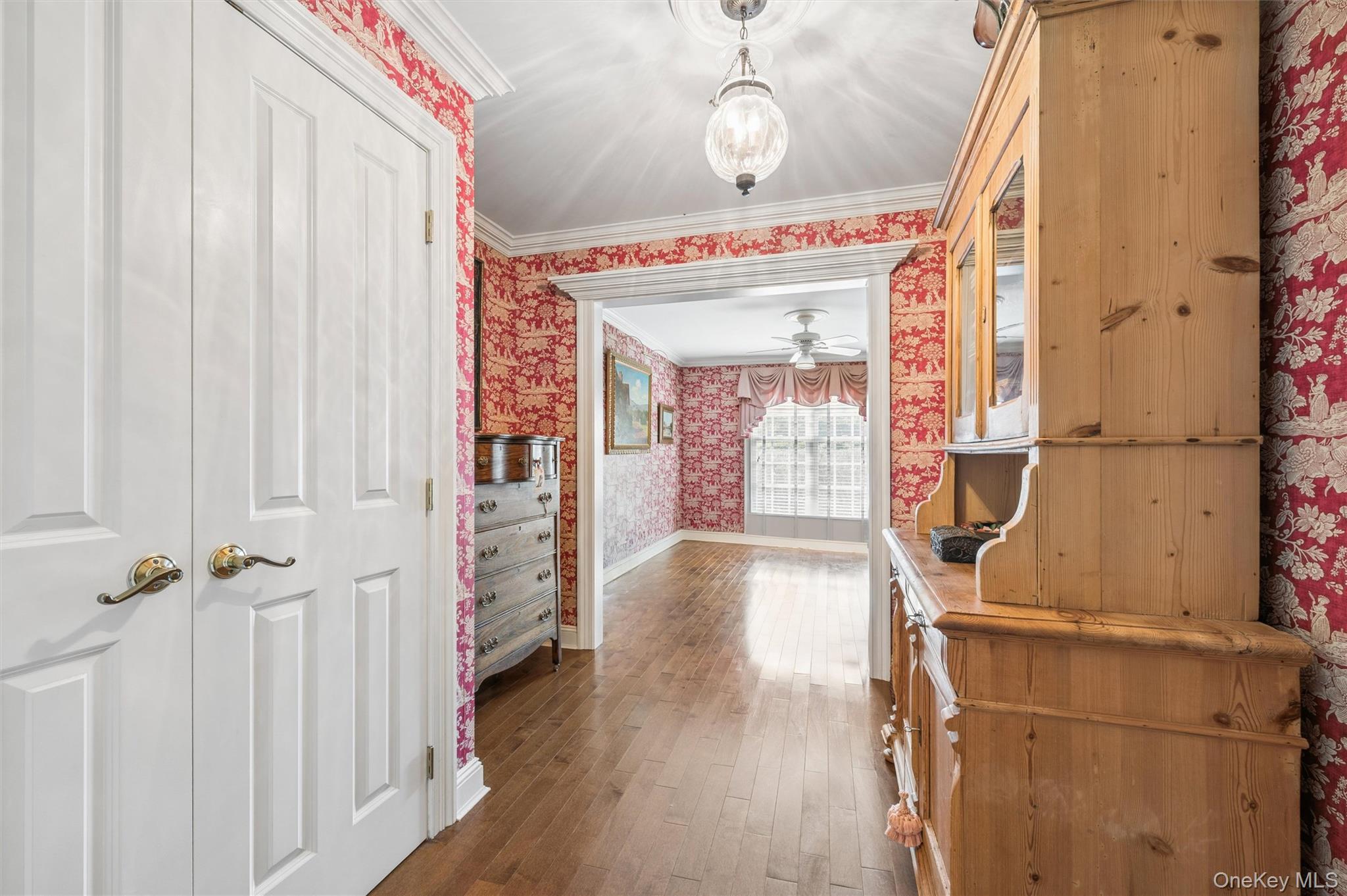 810 David Whites Lane – For Sale photo 8