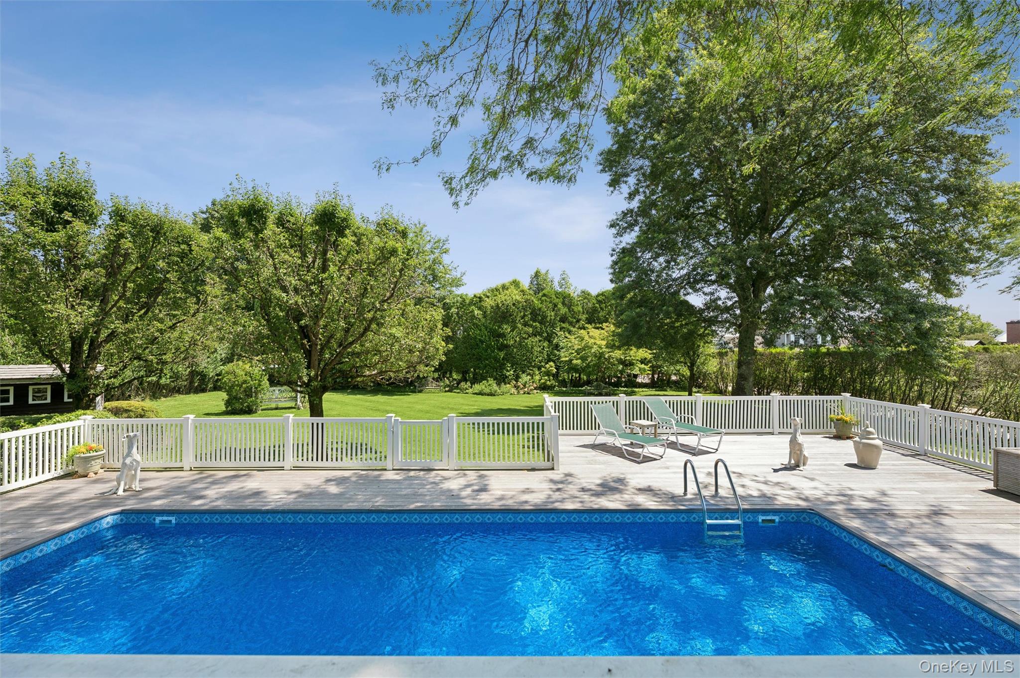 810 David Whites Lane – For Sale photo 12