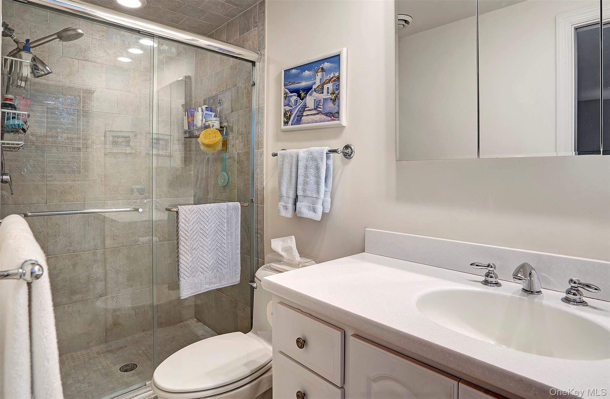 25 Squires Avenue – For Rent photo 19