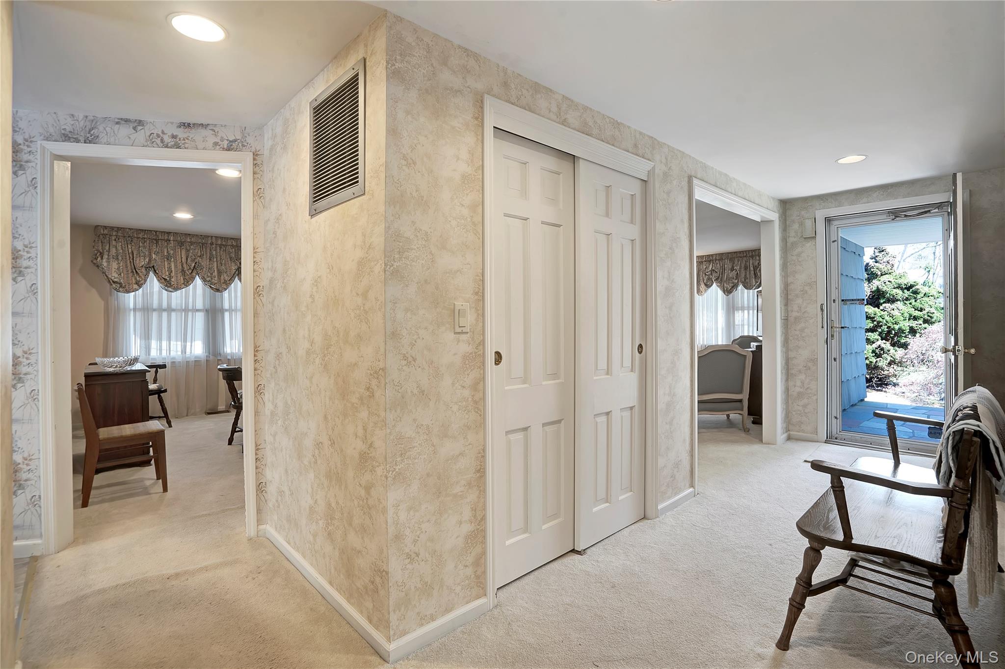 25 Squires Avenue – For Rent photo 5