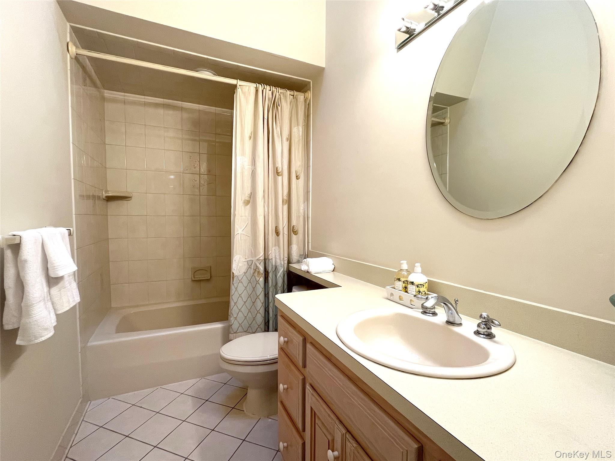 25 Squires Avenue – For Rent photo 18