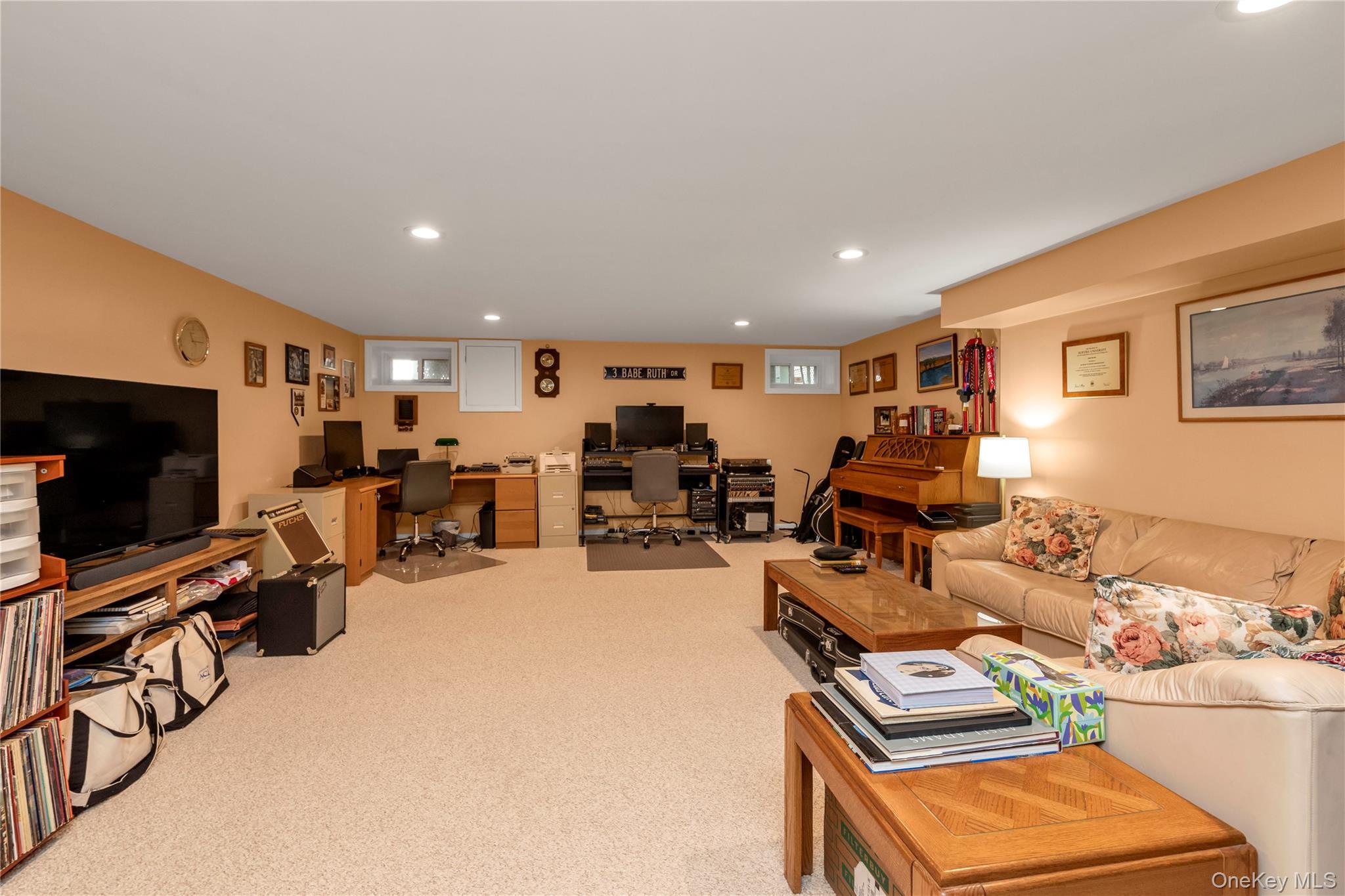 2189 Jerusalem Avenue – For Sale photo 16