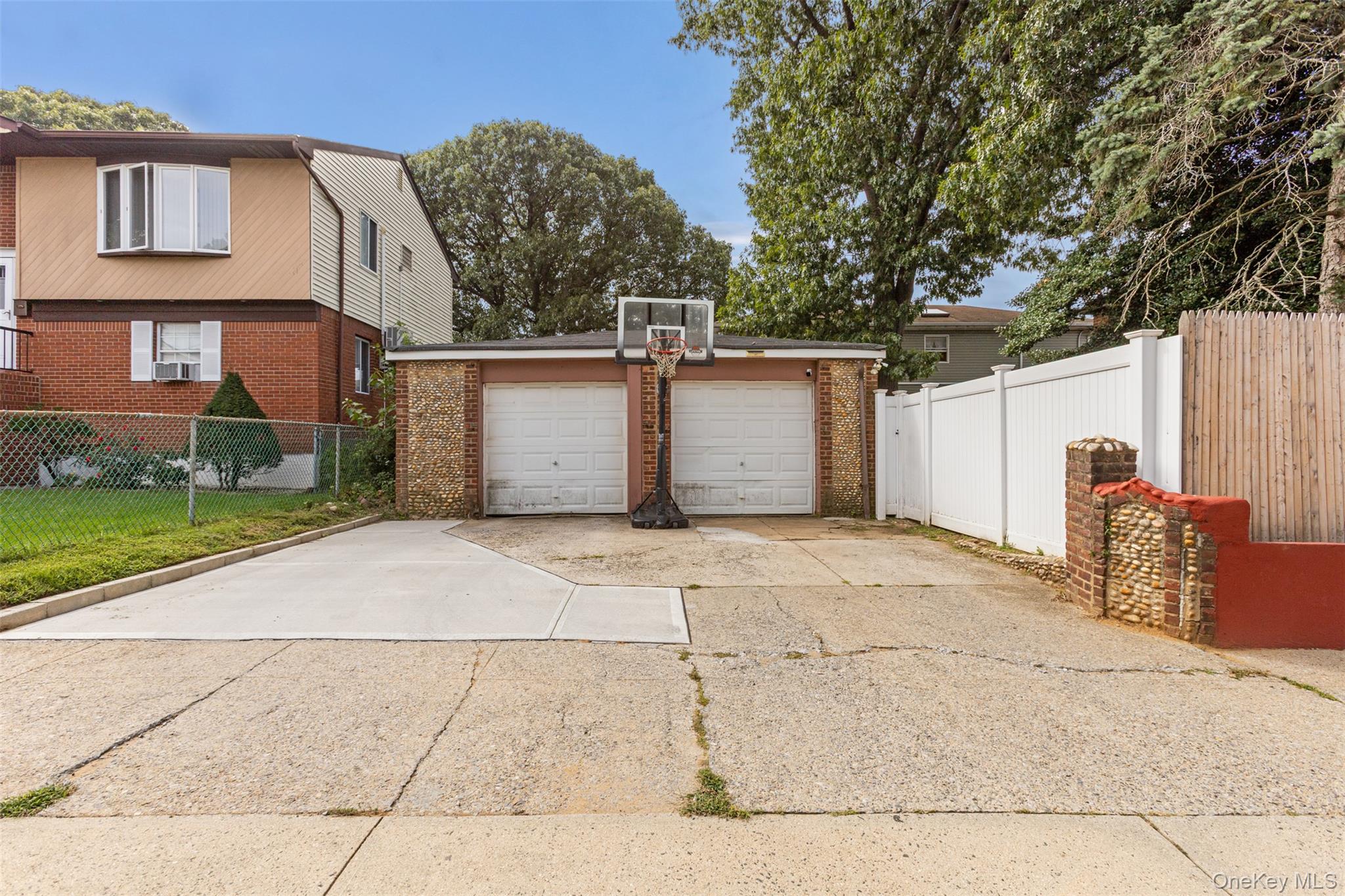 145 Arlington Avenue – For Sale photo 19