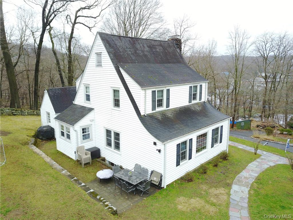 15 Beacon Hill Road – For Sale photo 4