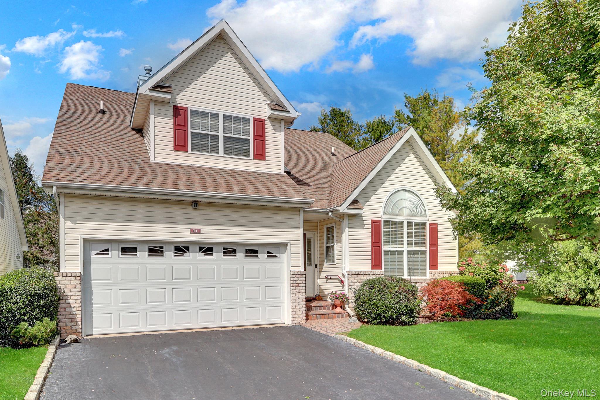 11 Tina Lane – For Sale photo 2