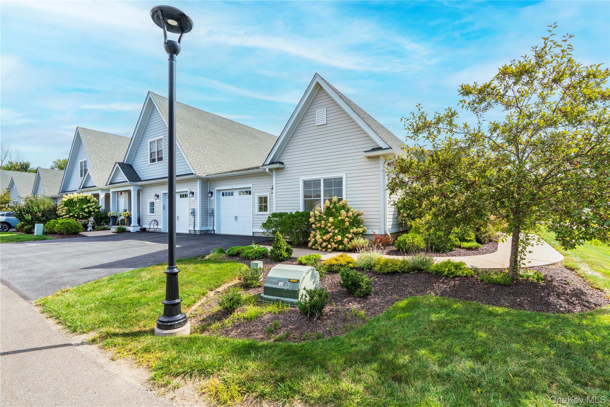 69 Oakwood Lane – For Sale photo 3