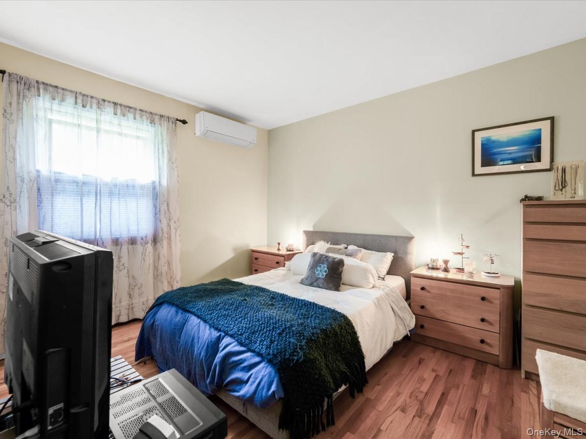 7 Sharon Avenue – For Sale photo 16