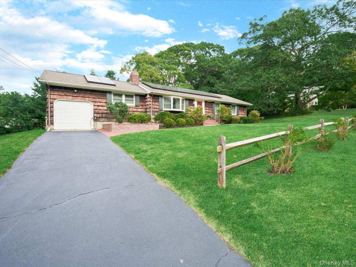 7 Sharon Avenue – For Sale photo 4
