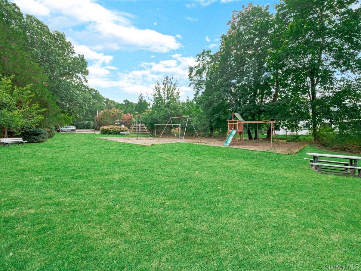 7 Sharon Avenue – For Sale photo 37