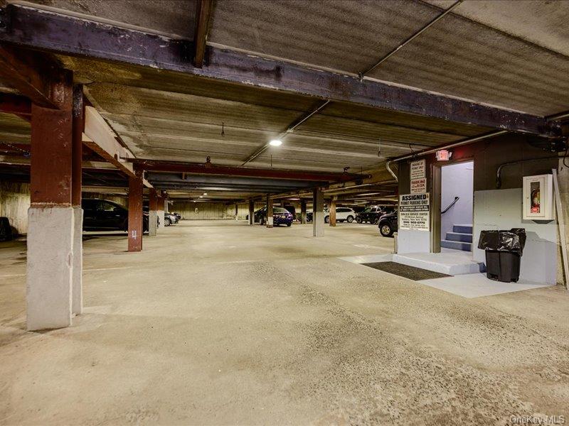 687 Bronx River Road, Unit 1D photo 18