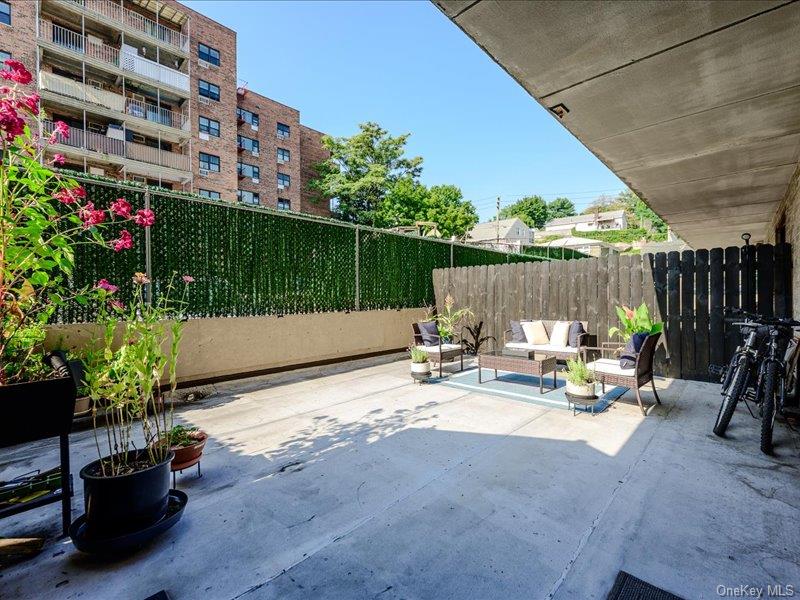 687 Bronx River Road, Unit 1D photo 14