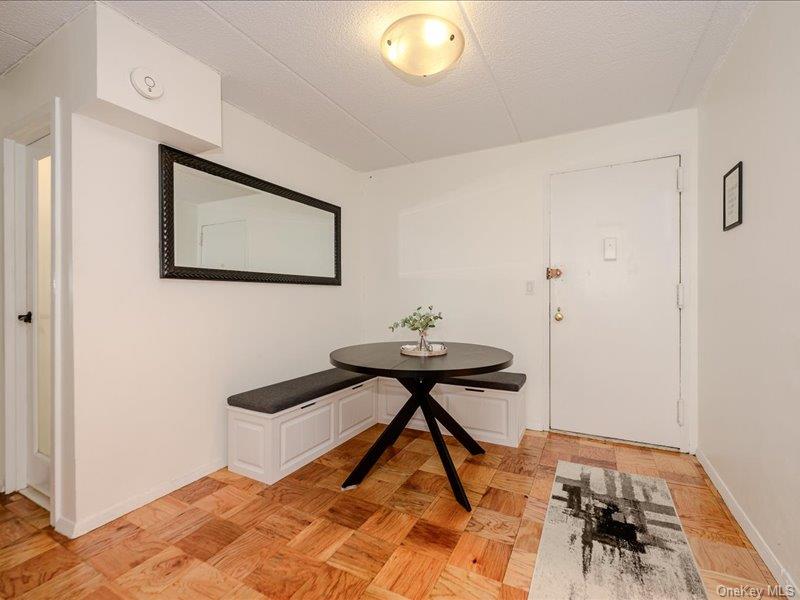 687 Bronx River Road, Unit 1D photo 7