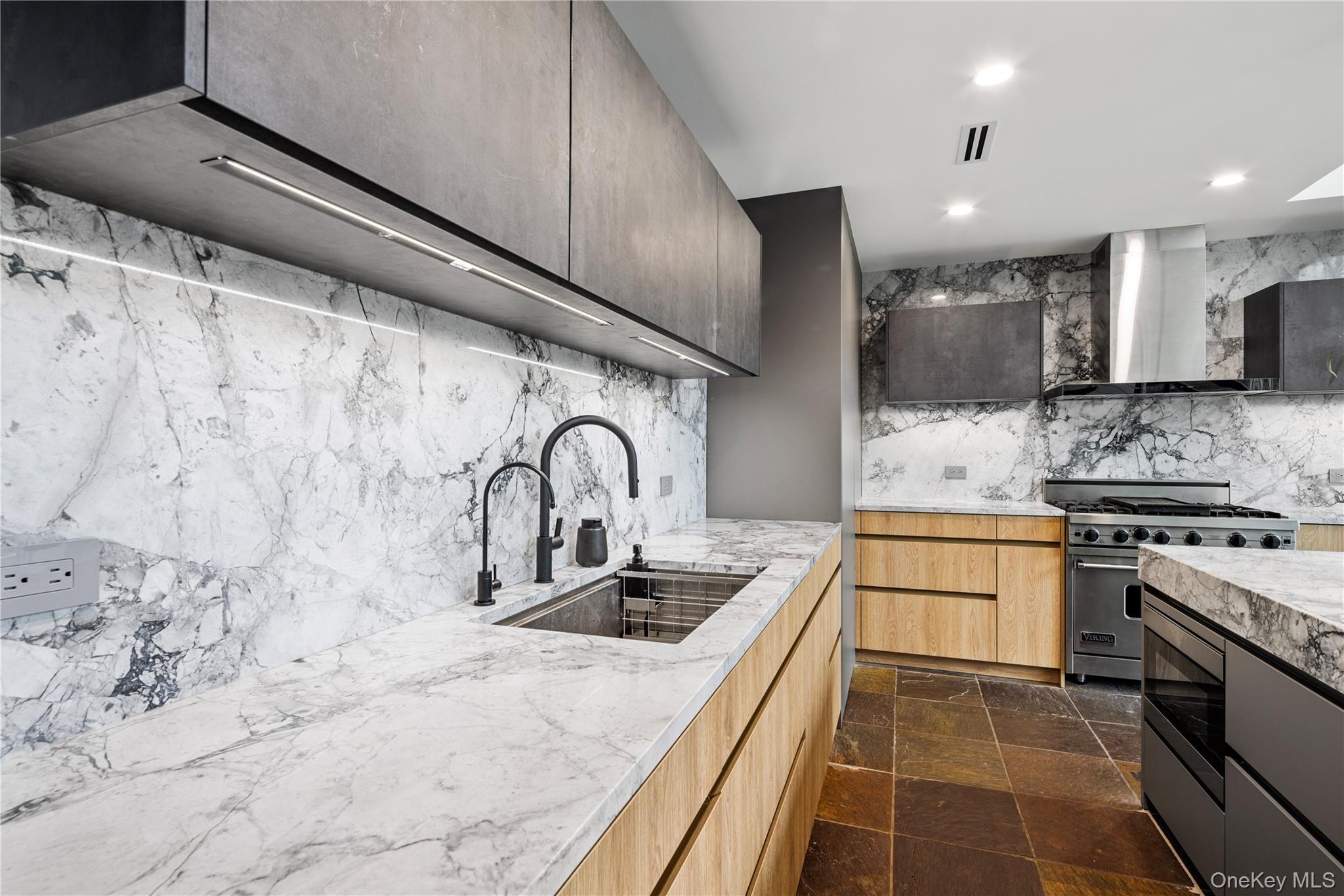 32 Wood Dale Avenue – For Sale photo 7