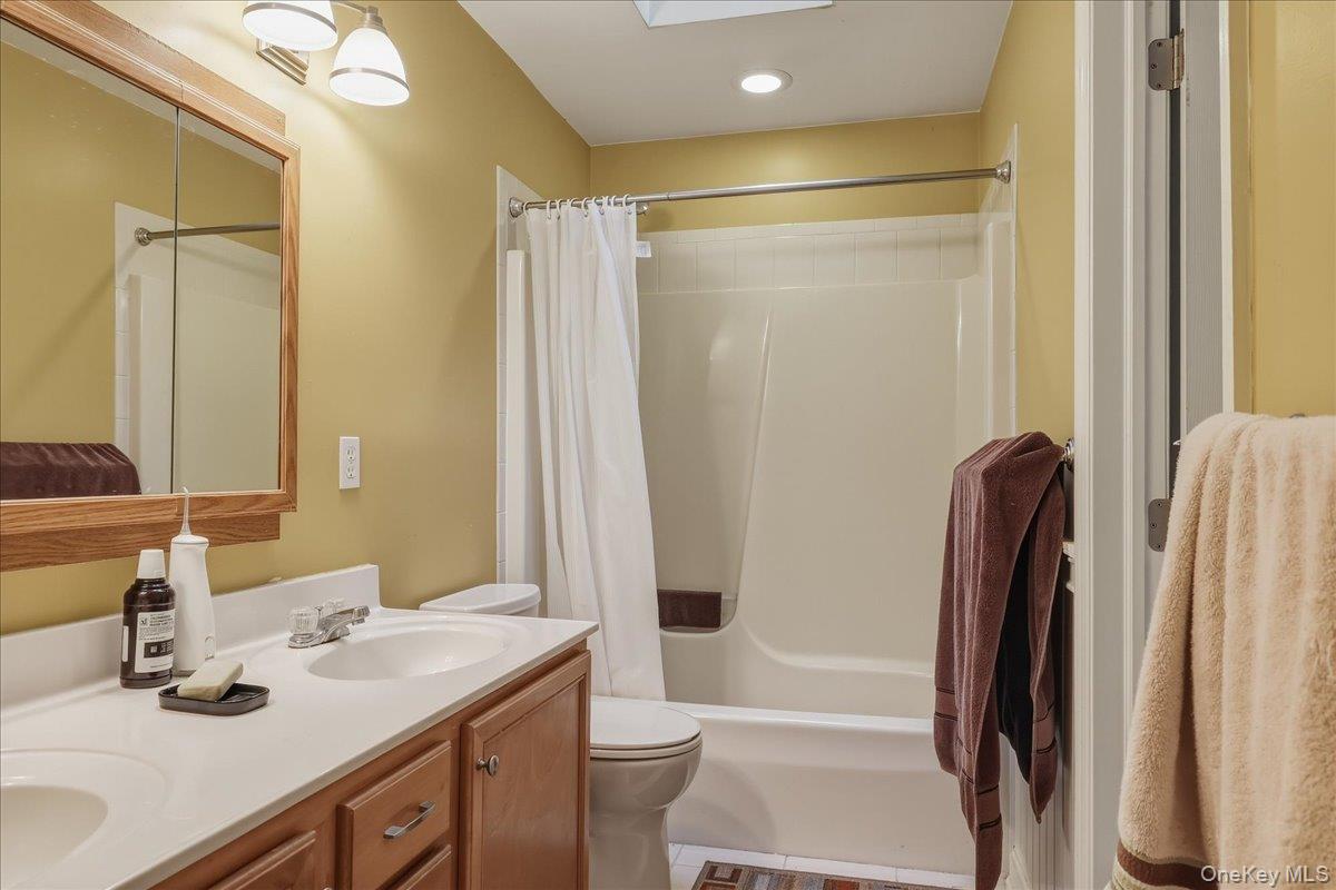 6 Clifford Lane – For Sale photo 29
