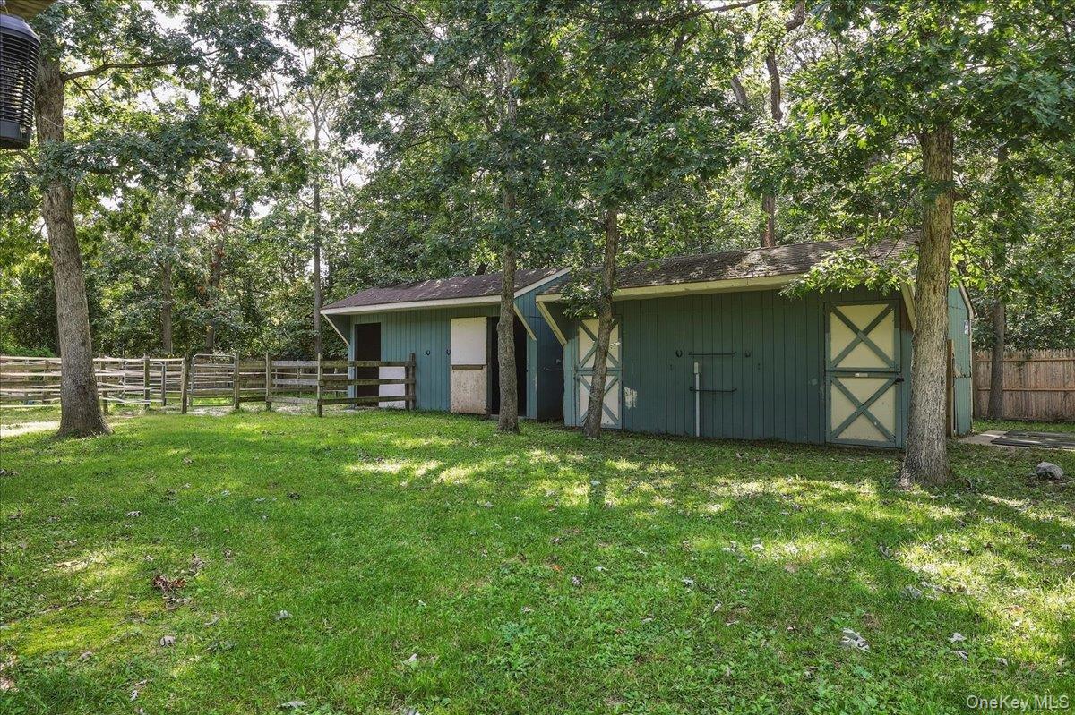 6 Clifford Lane – For Sale photo 12