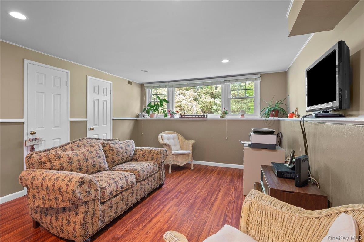 26 Rose Street – For Sale photo 19