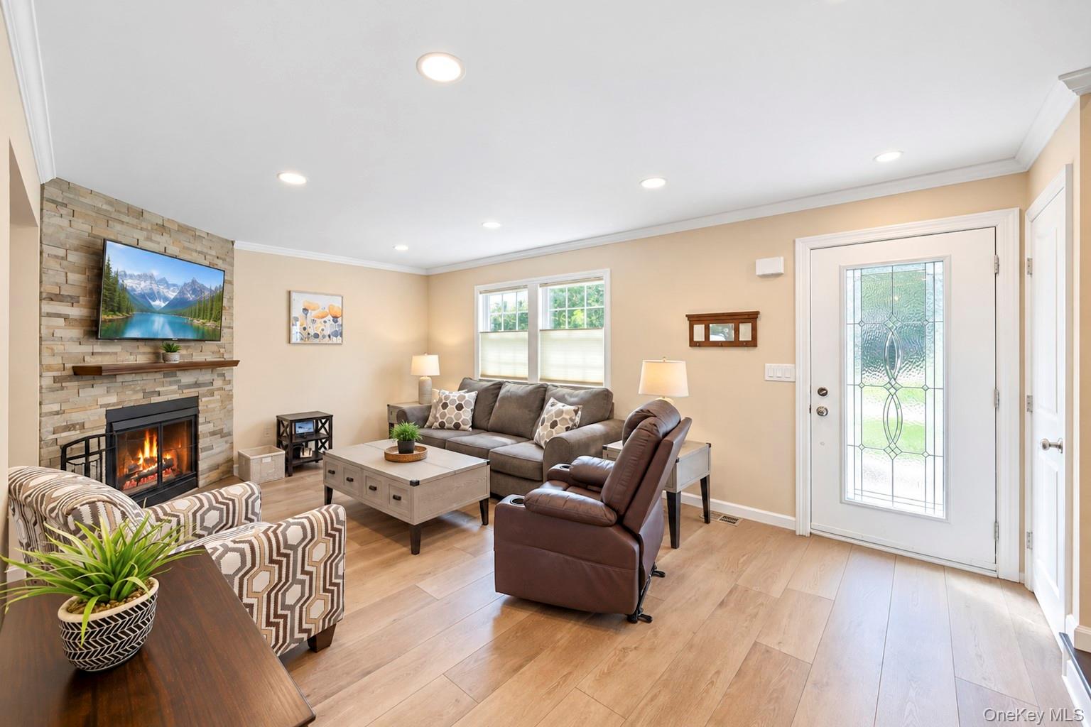 2 Adams Commons – For Sale photo 7