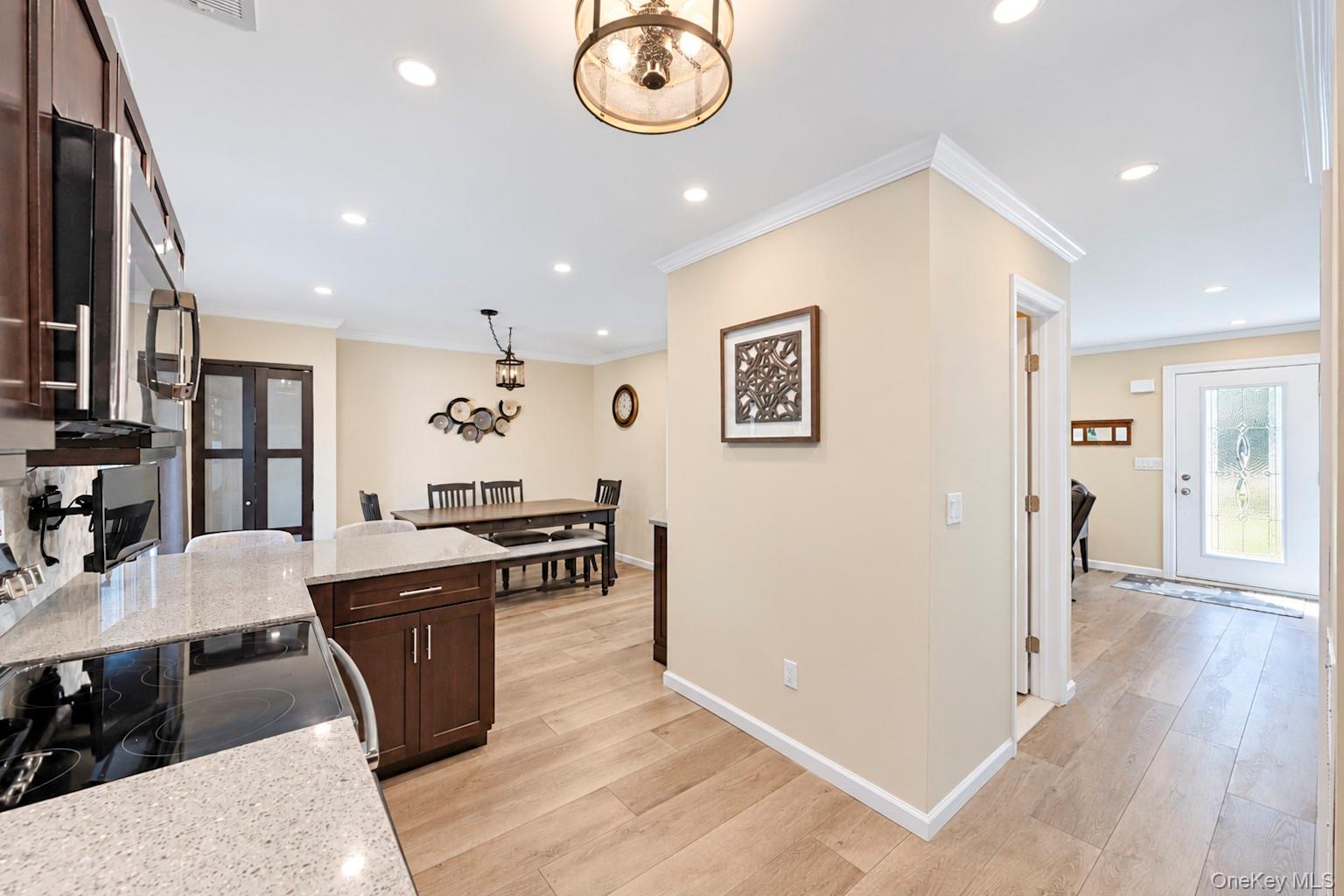 2 Adams Commons – For Sale photo 16