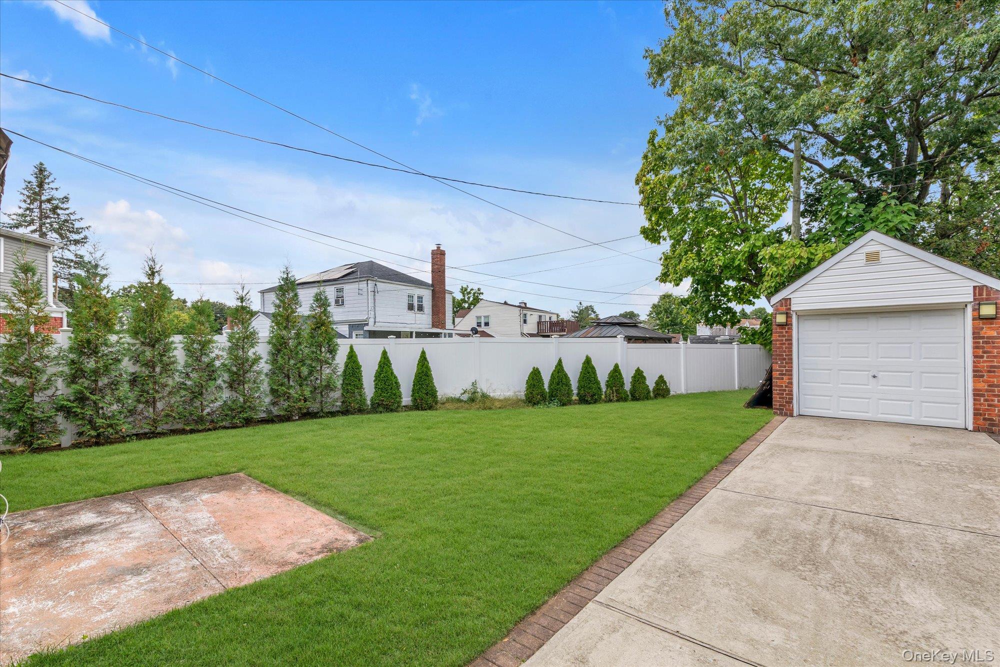 12 Kingston Street – For Sale photo 21
