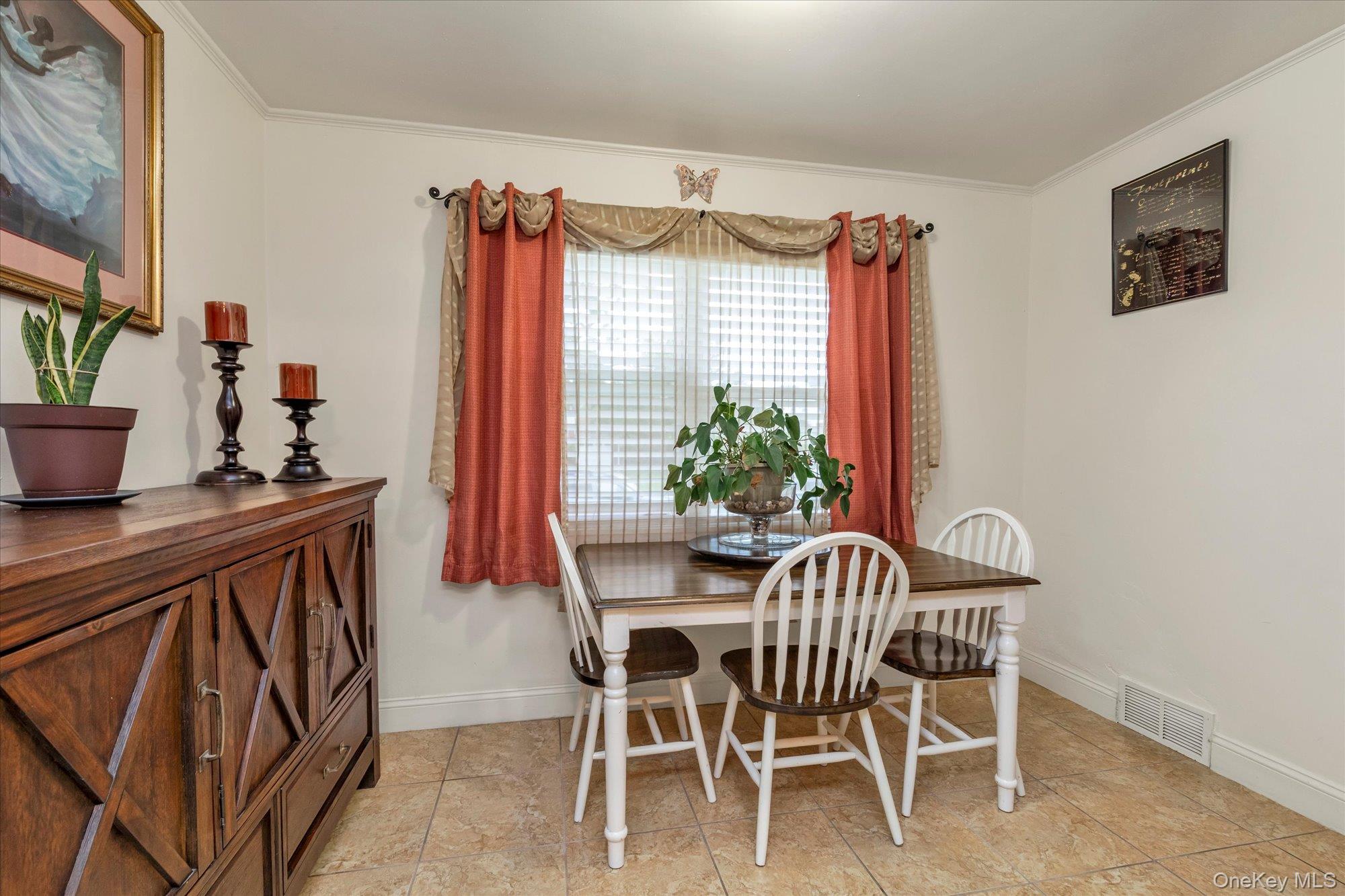 12 Kingston Street – For Sale photo 6
