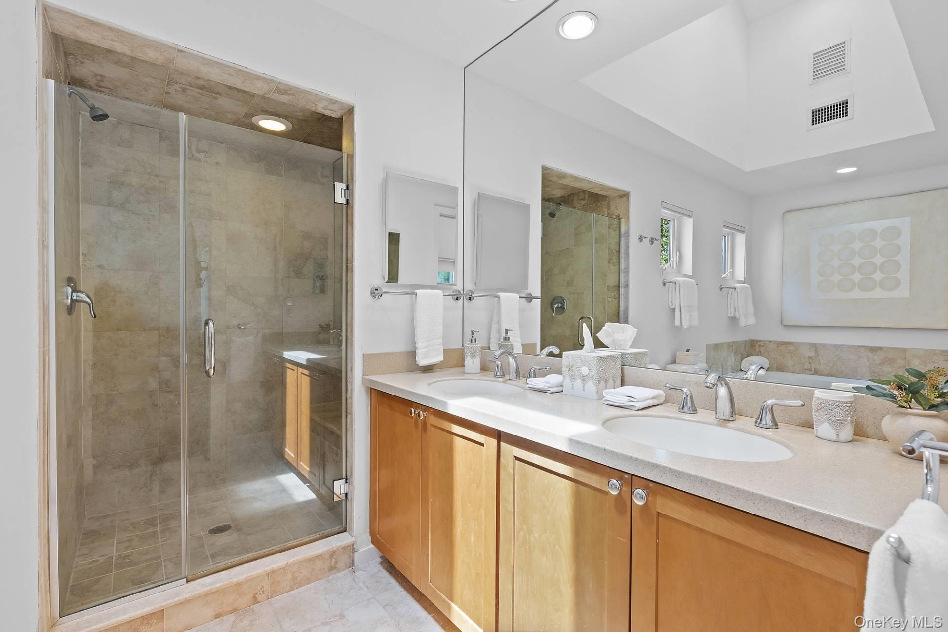 1 Blue Jay Way – For Rent photo 19