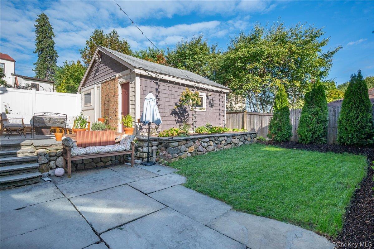 42 2nd Avenue – For Sale photo 29