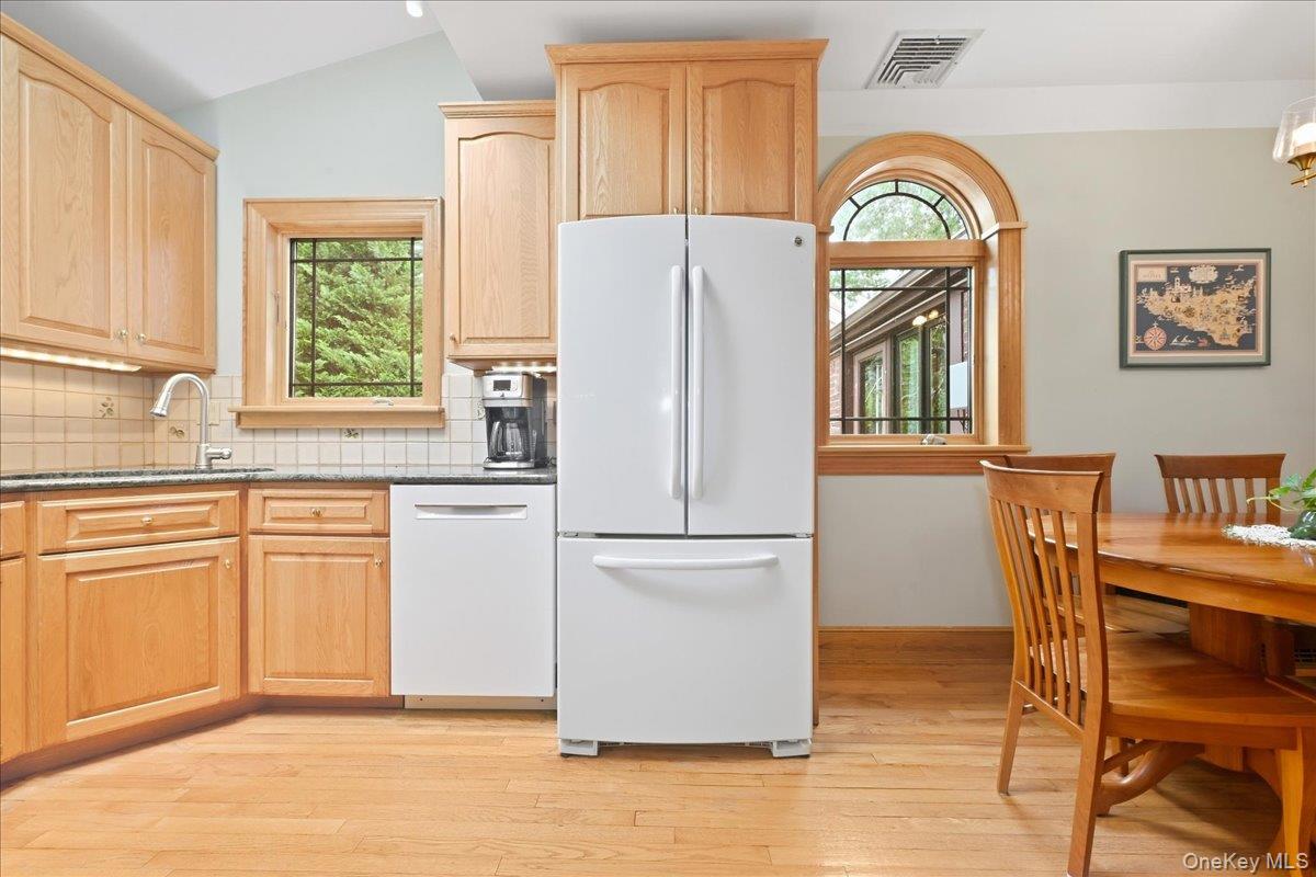 119 Somerset Avenue – For Sale photo 10