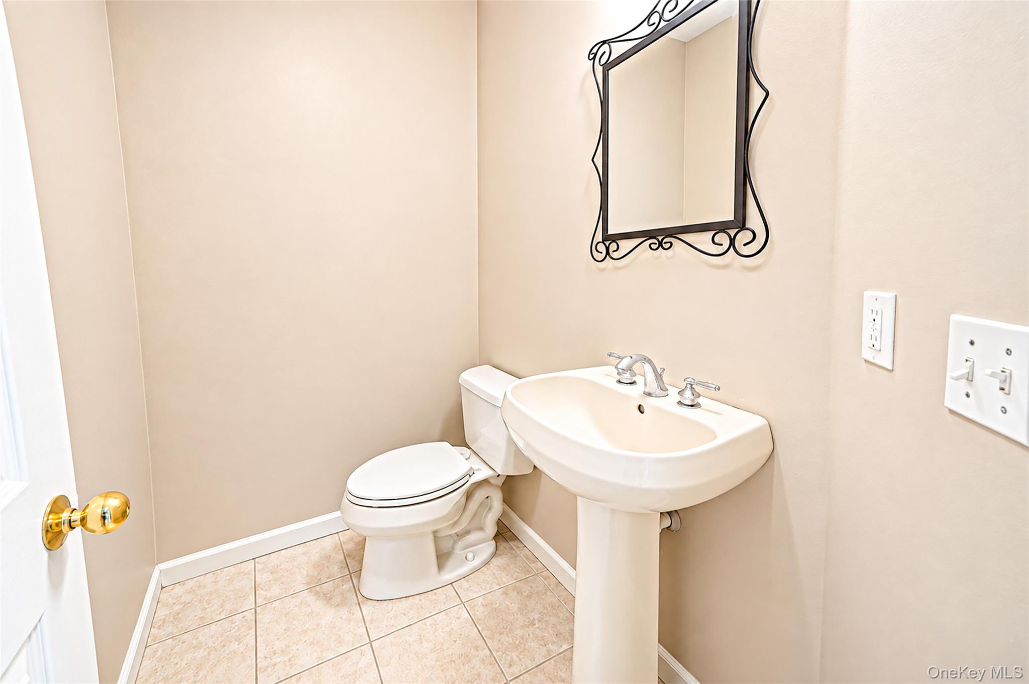 23 Willow Wood Drive – For Sale photo 15