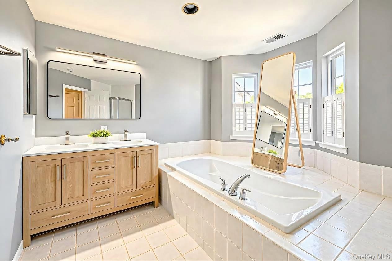 23 Willow Wood Drive – For Sale photo 20