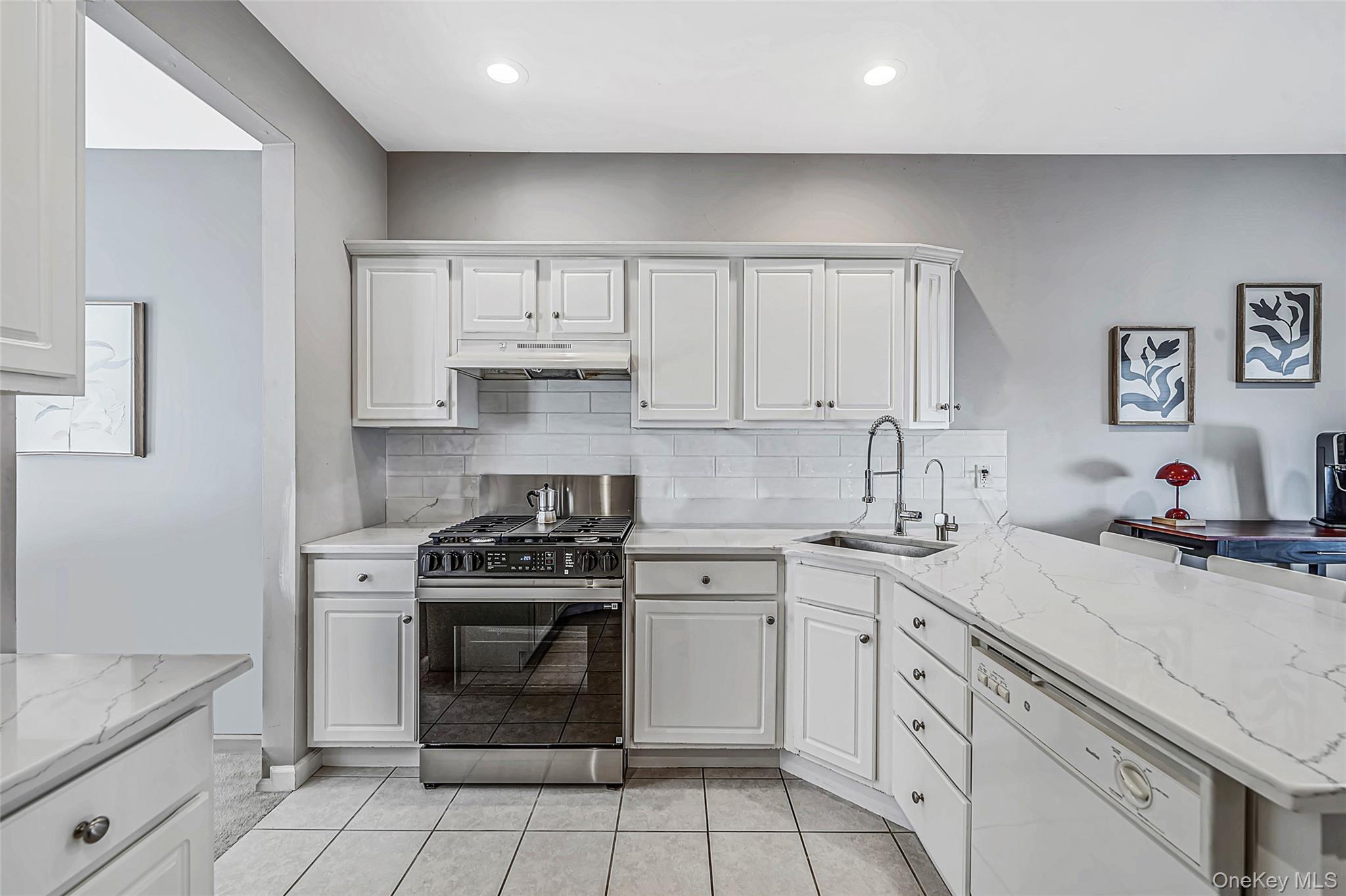 23 Willow Wood Drive – For Sale photo 10