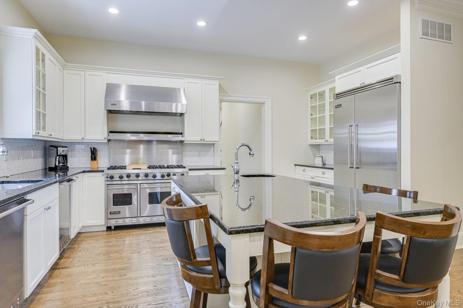 19 Arbutus Road – For Rent photo 8