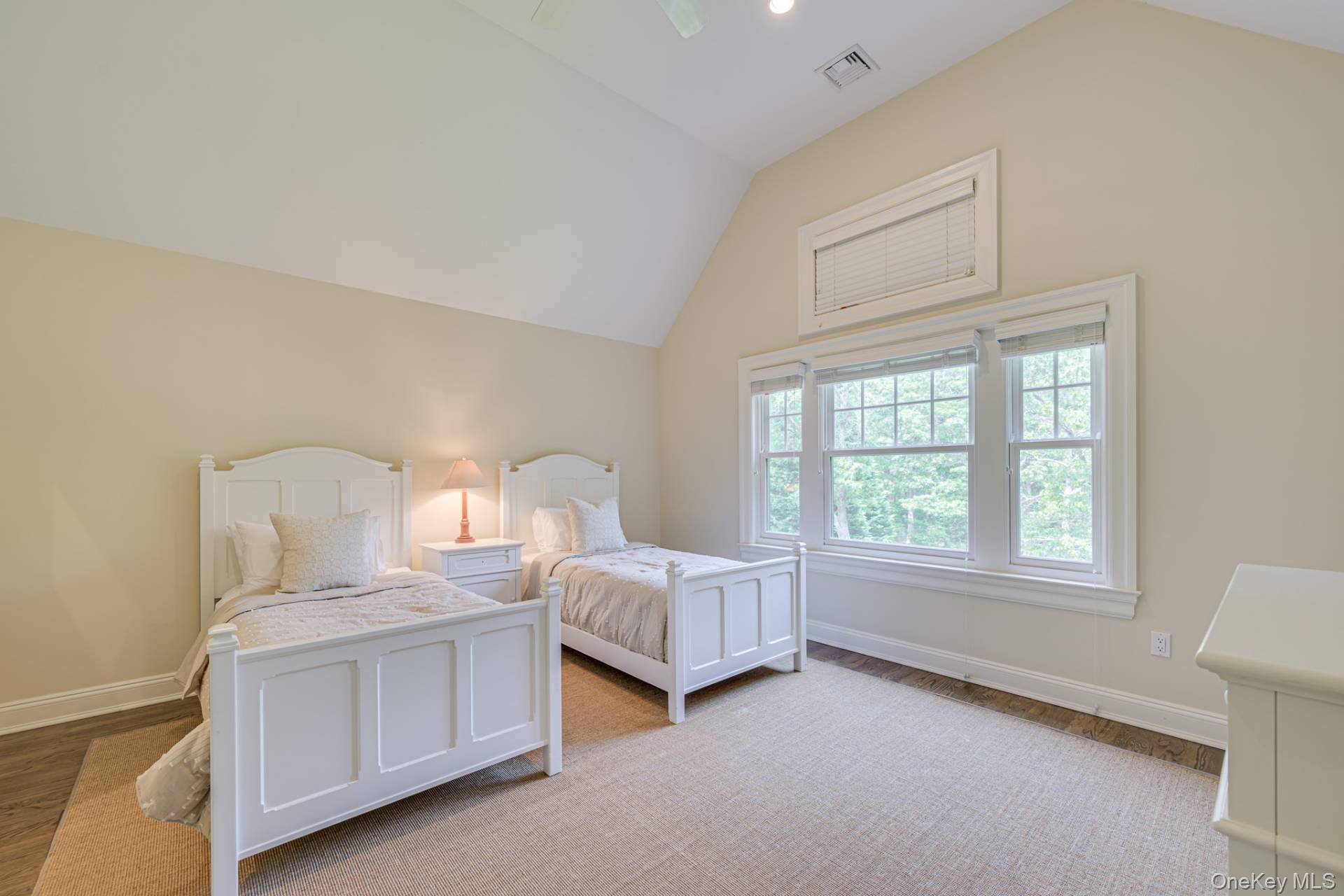 19 Arbutus Road – For Rent photo 26