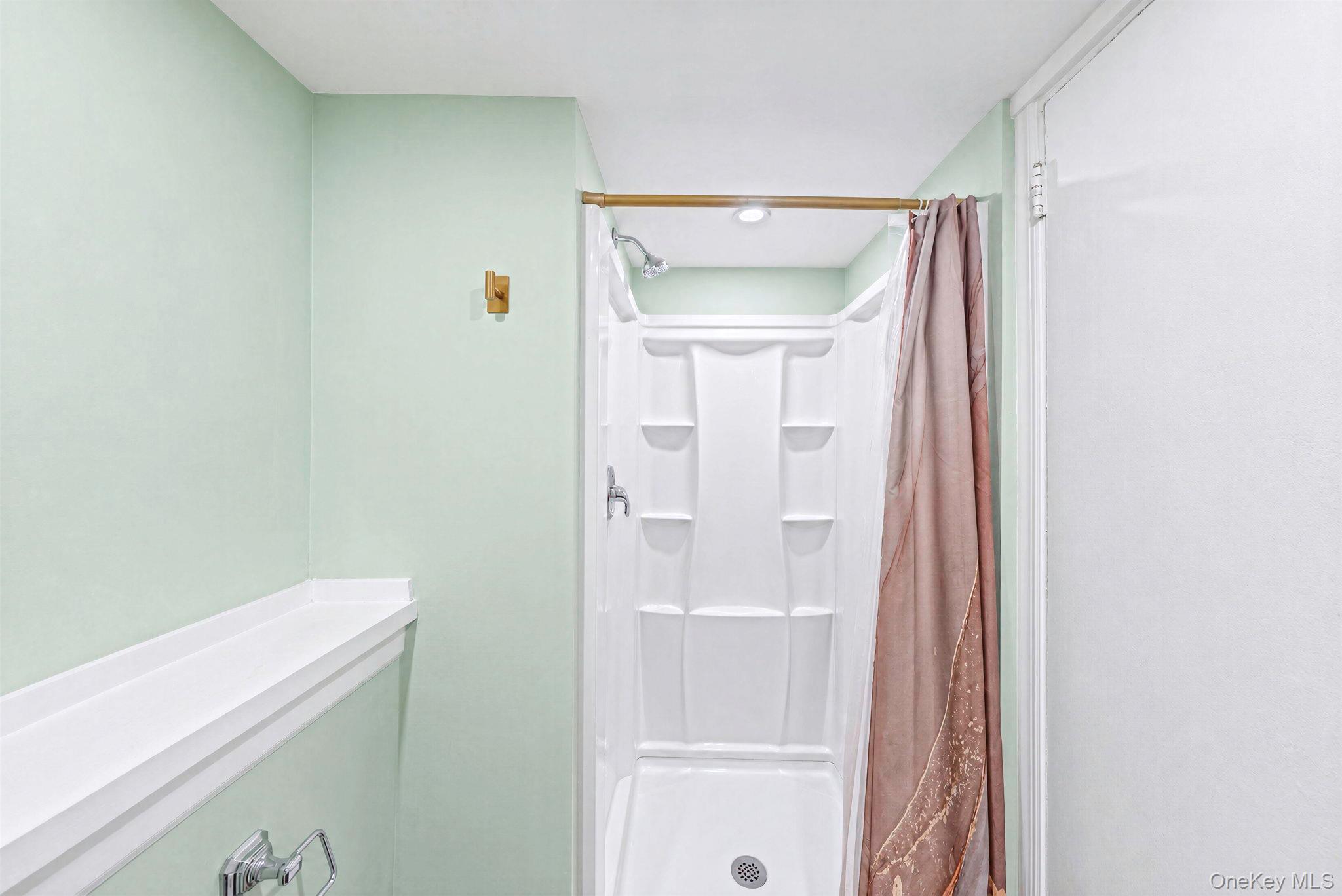 833 N Fulton Avenue – For Sale photo 13