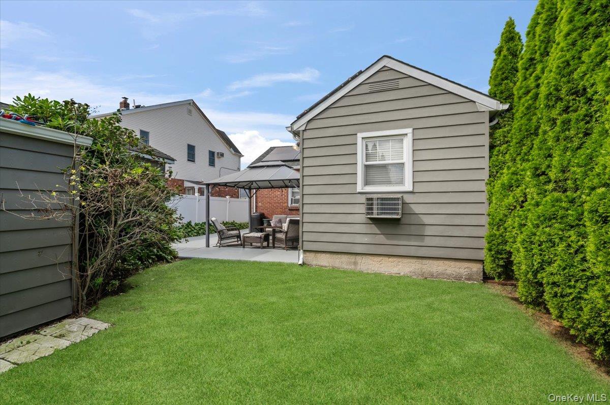 11 Belt Street – For Sale photo 26