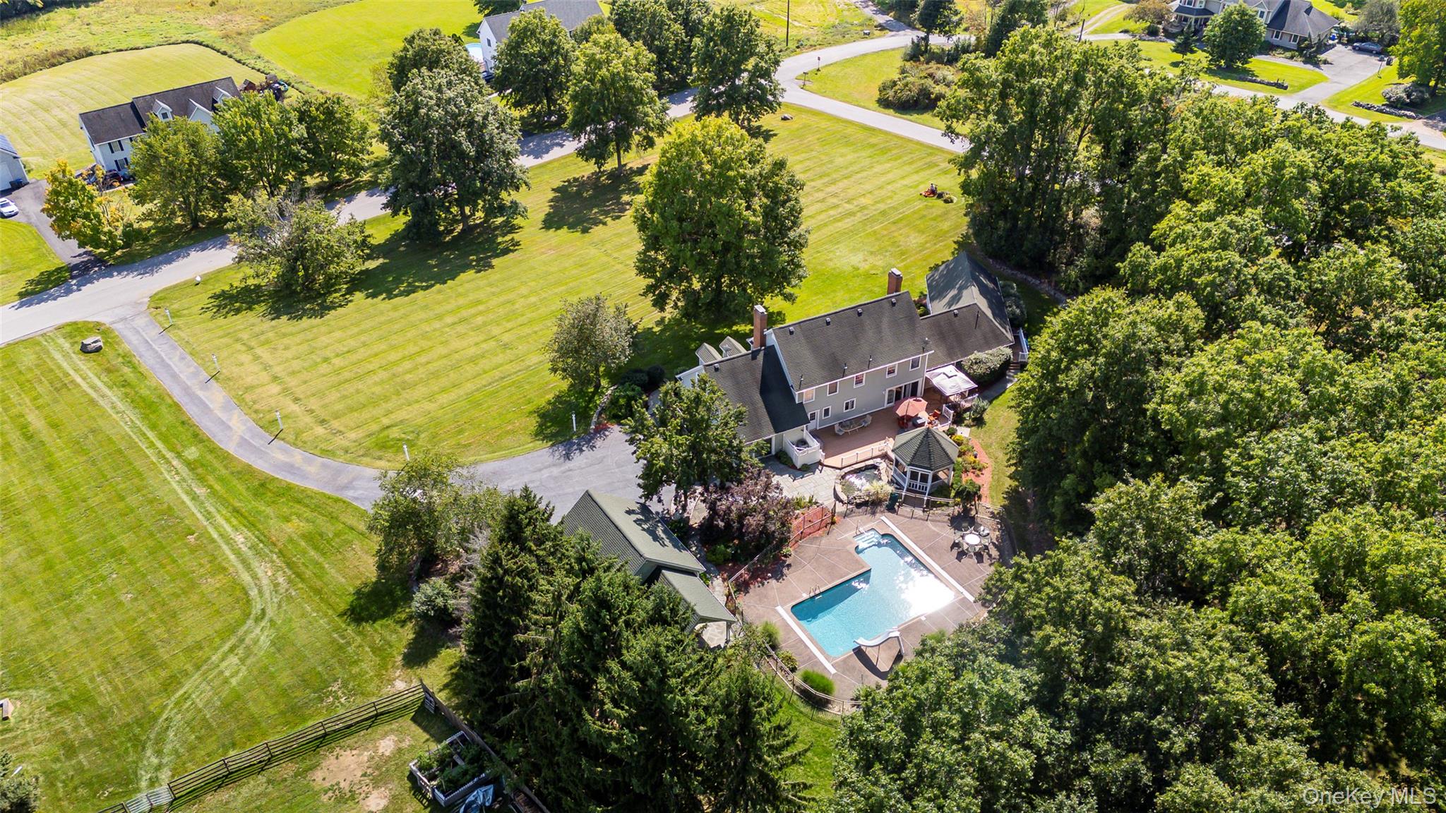 4 Fox Hollow Drive – For Sale photo 48