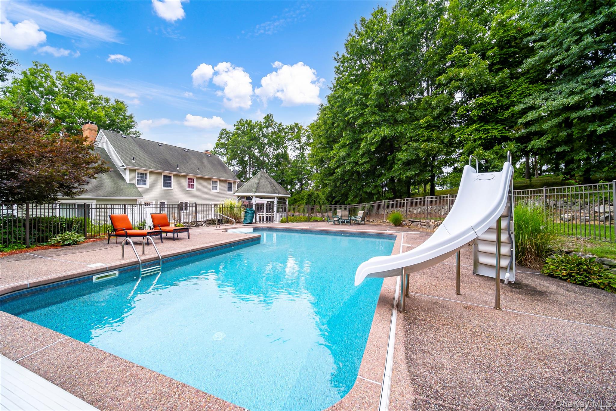 4 Fox Hollow Drive – For Sale photo 39
