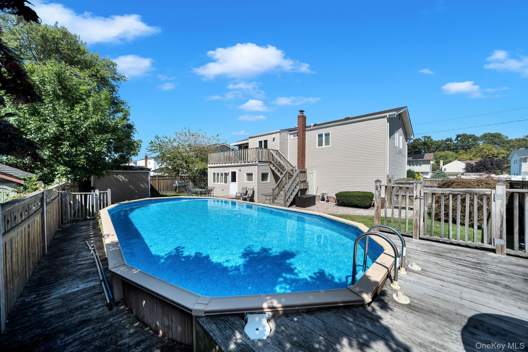 113 N Lewis Avenue – For Sale photo 33
