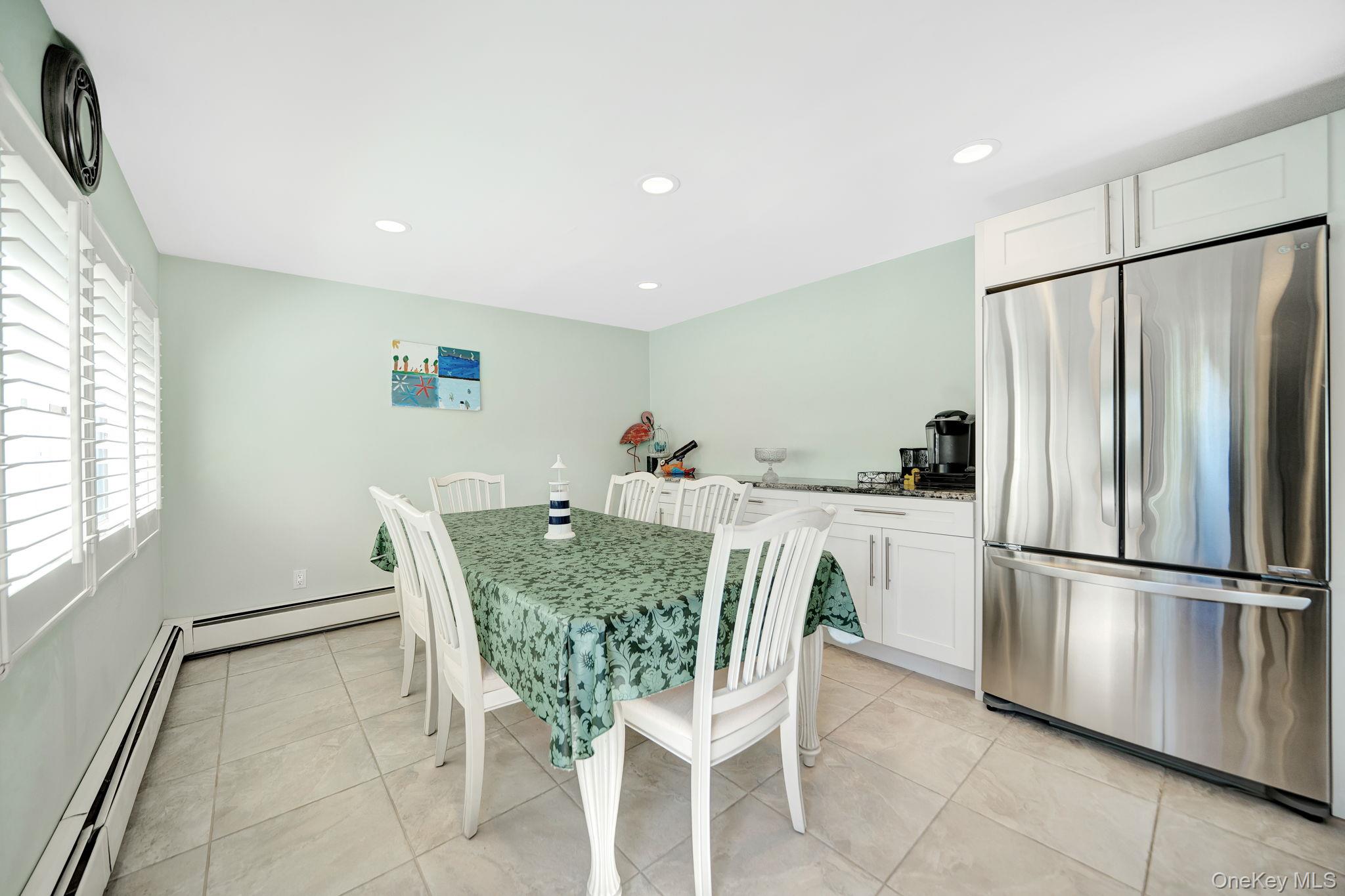 113 N Lewis Avenue – For Sale photo 27