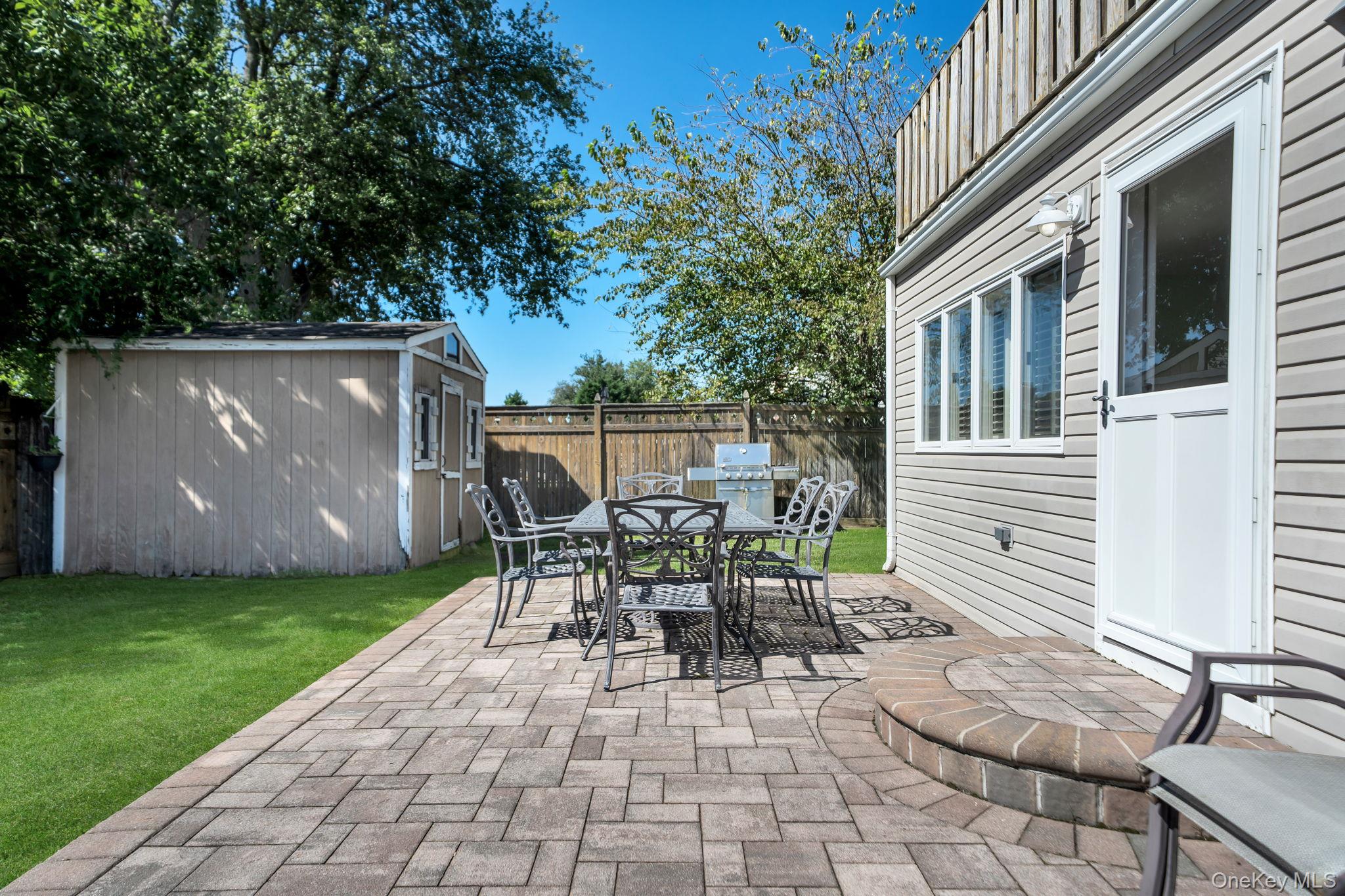 113 N Lewis Avenue – For Sale photo 34