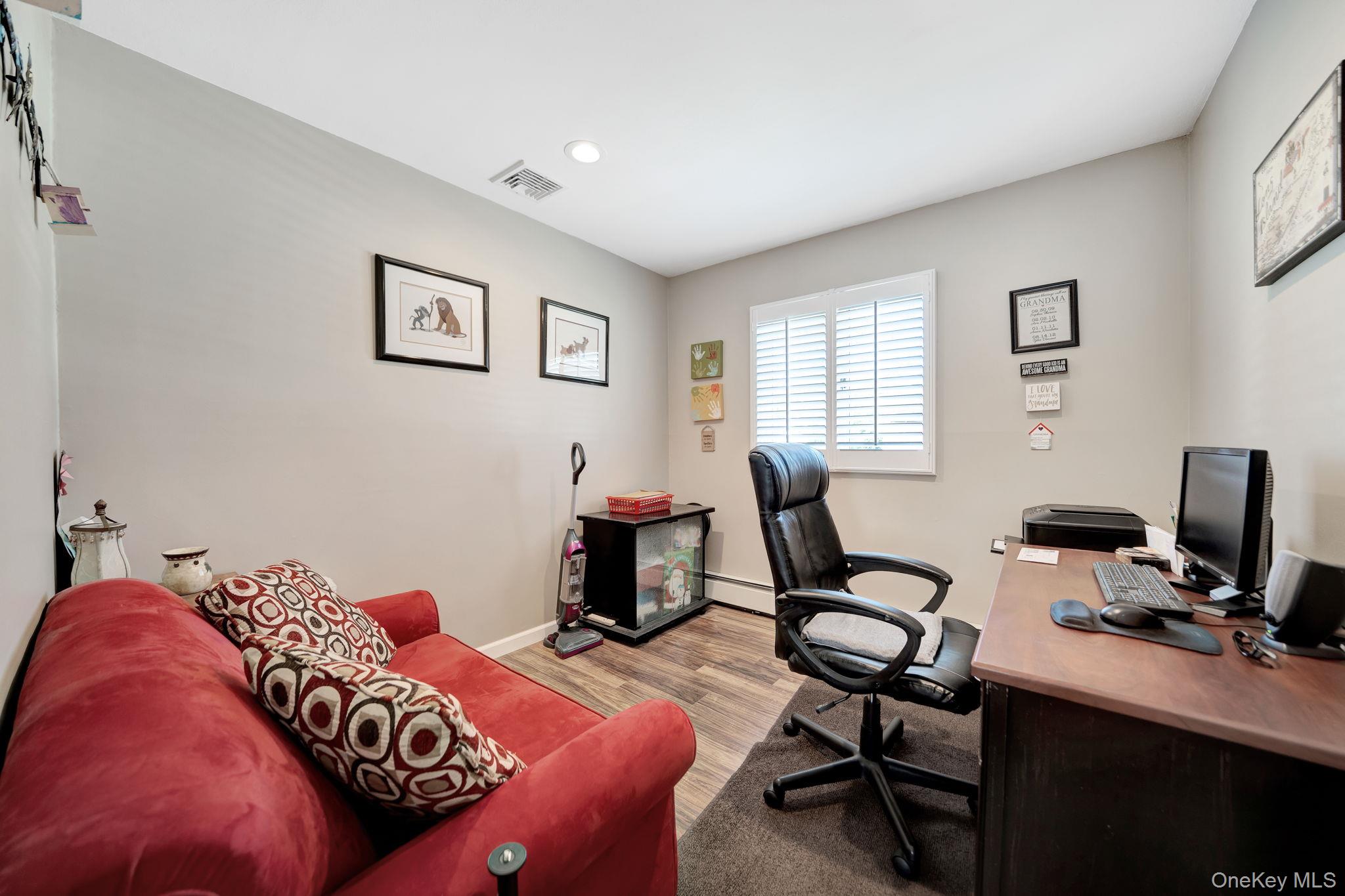 113 N Lewis Avenue – For Sale photo 18