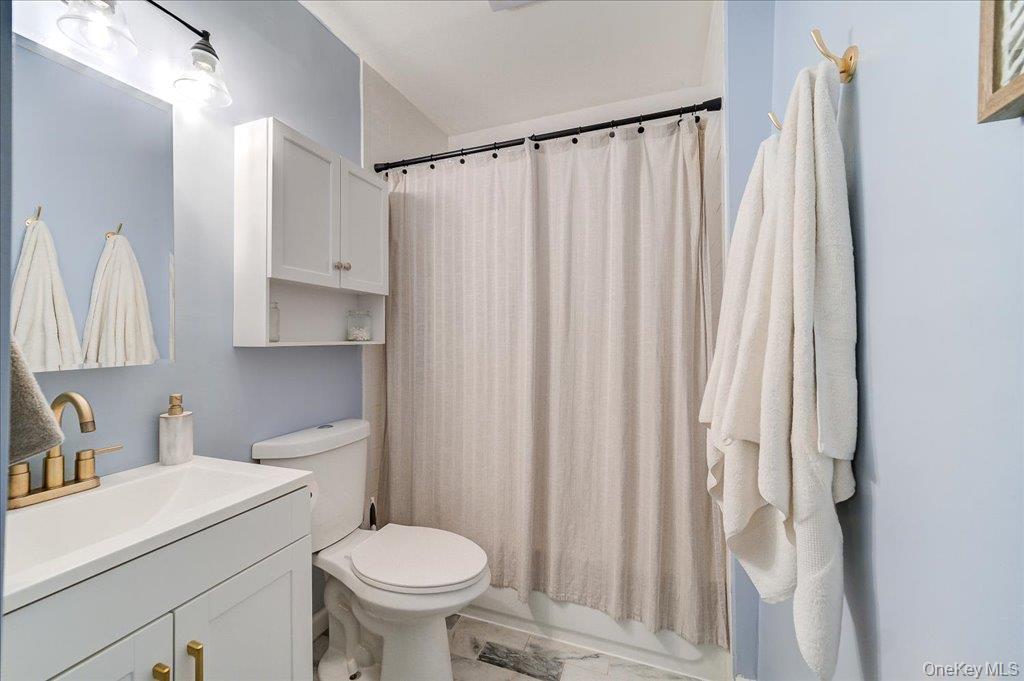 51 Weeks Avenue – For Sale photo 10