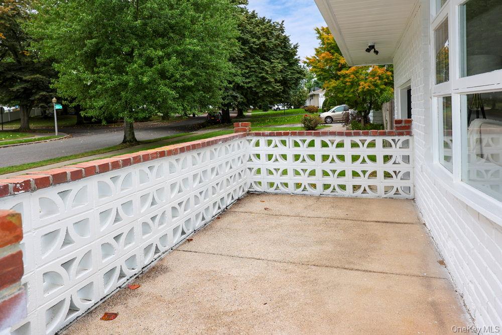 21 Dewey Road – For Sale photo 3