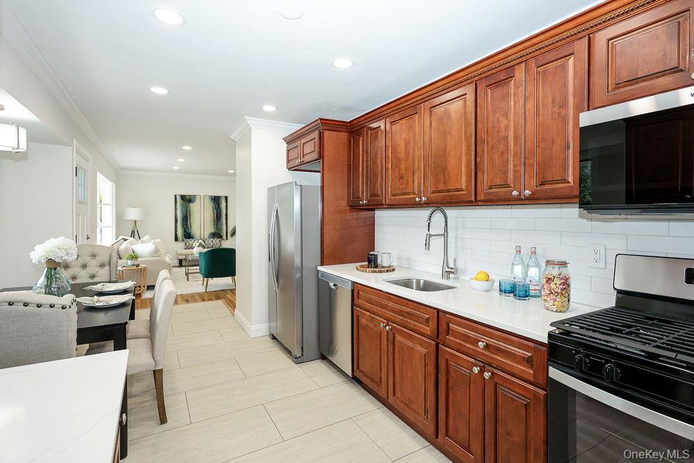 21 Dewey Road – For Sale photo 11
