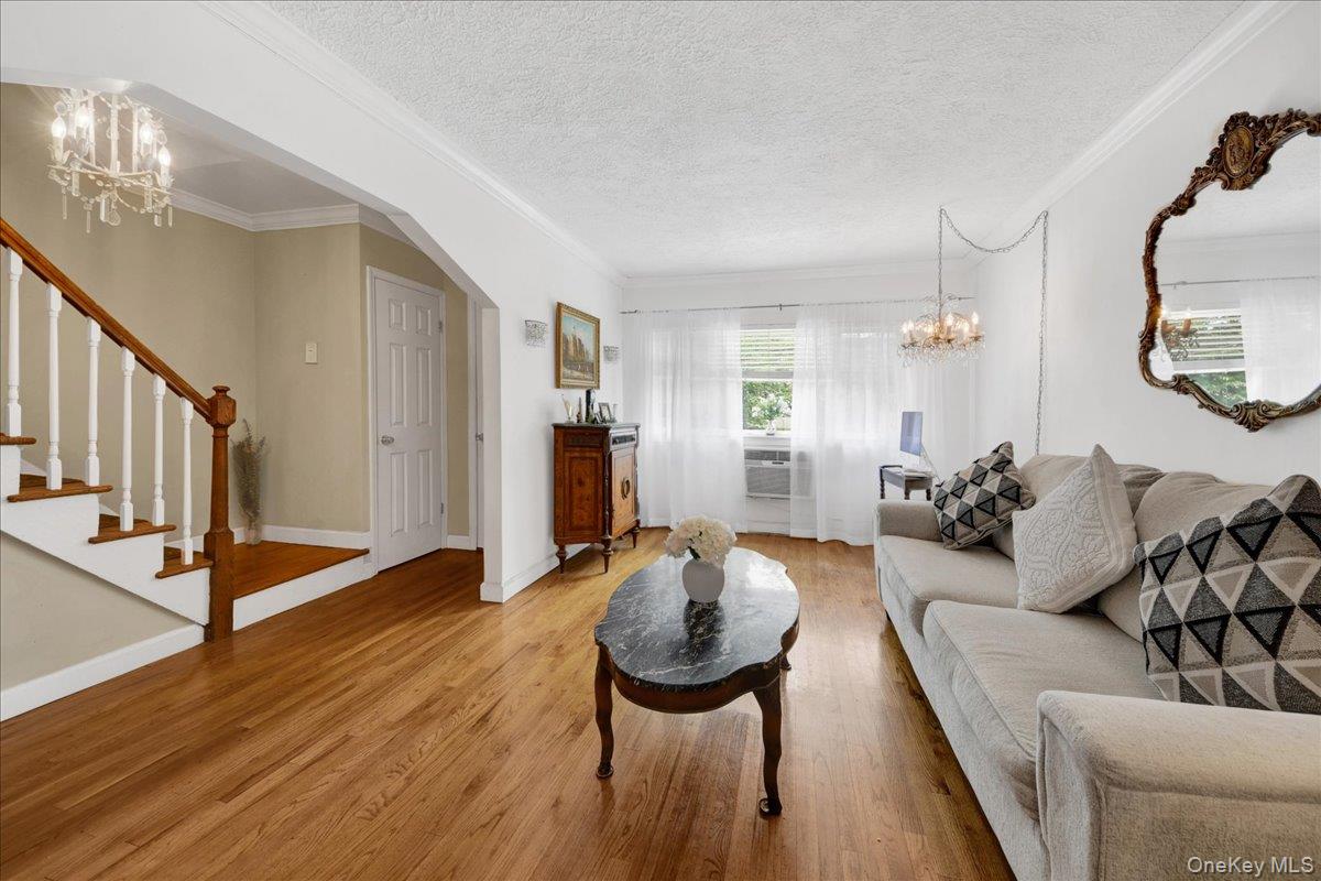 2521 Hollers Avenue – For Sale photo 4