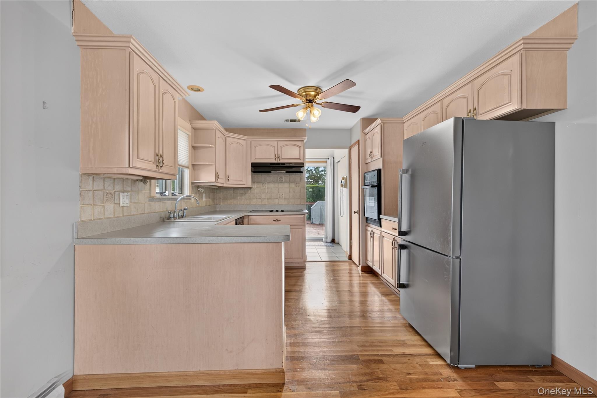 15 Country Court – For Sale photo 9