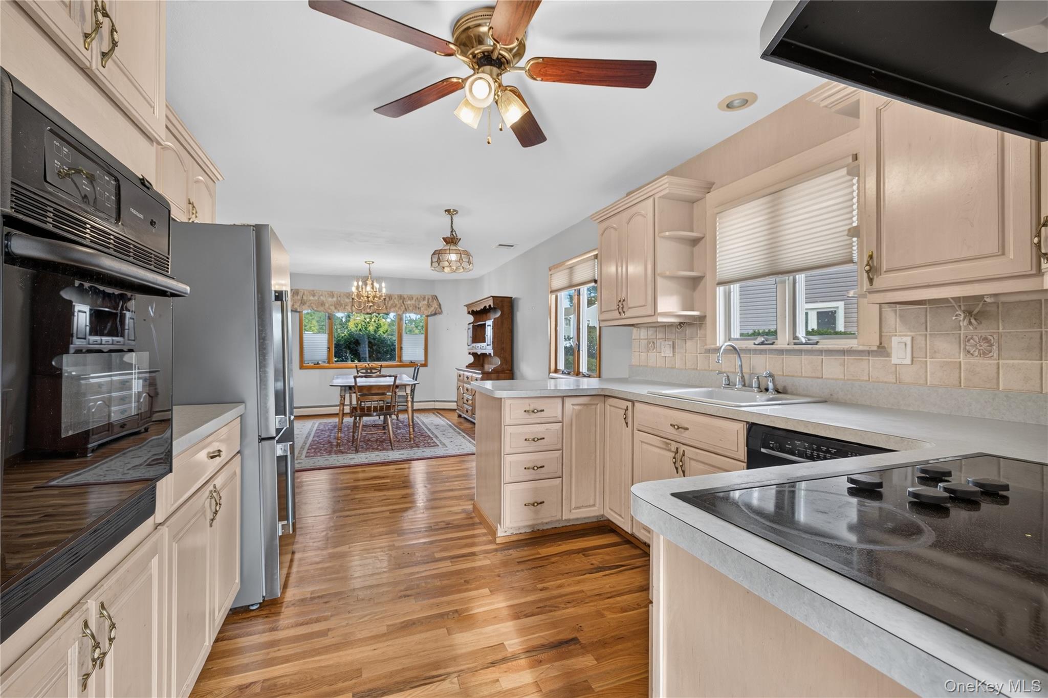 15 Country Court – For Sale photo 10