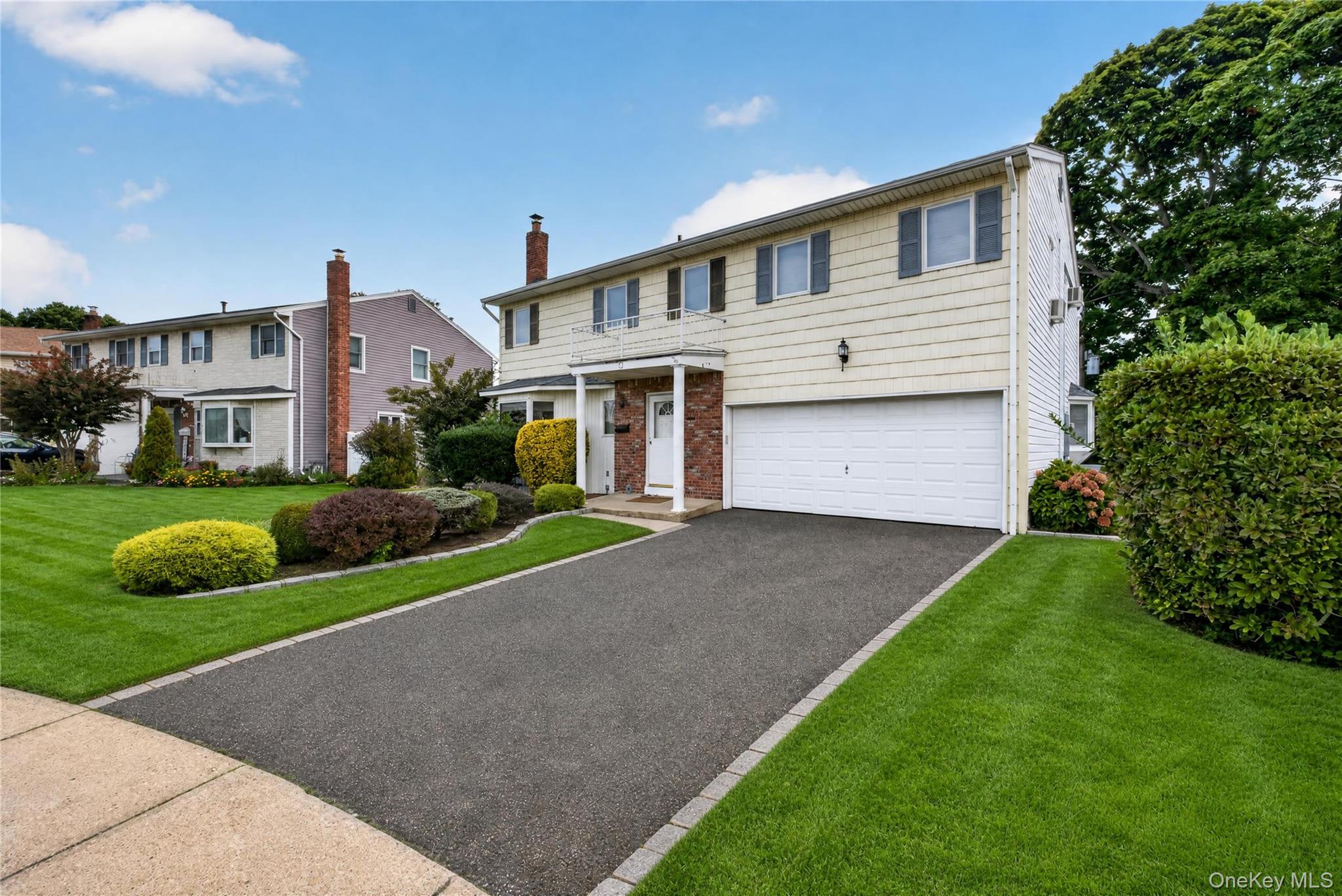 15 Country Court – For Sale photo 3