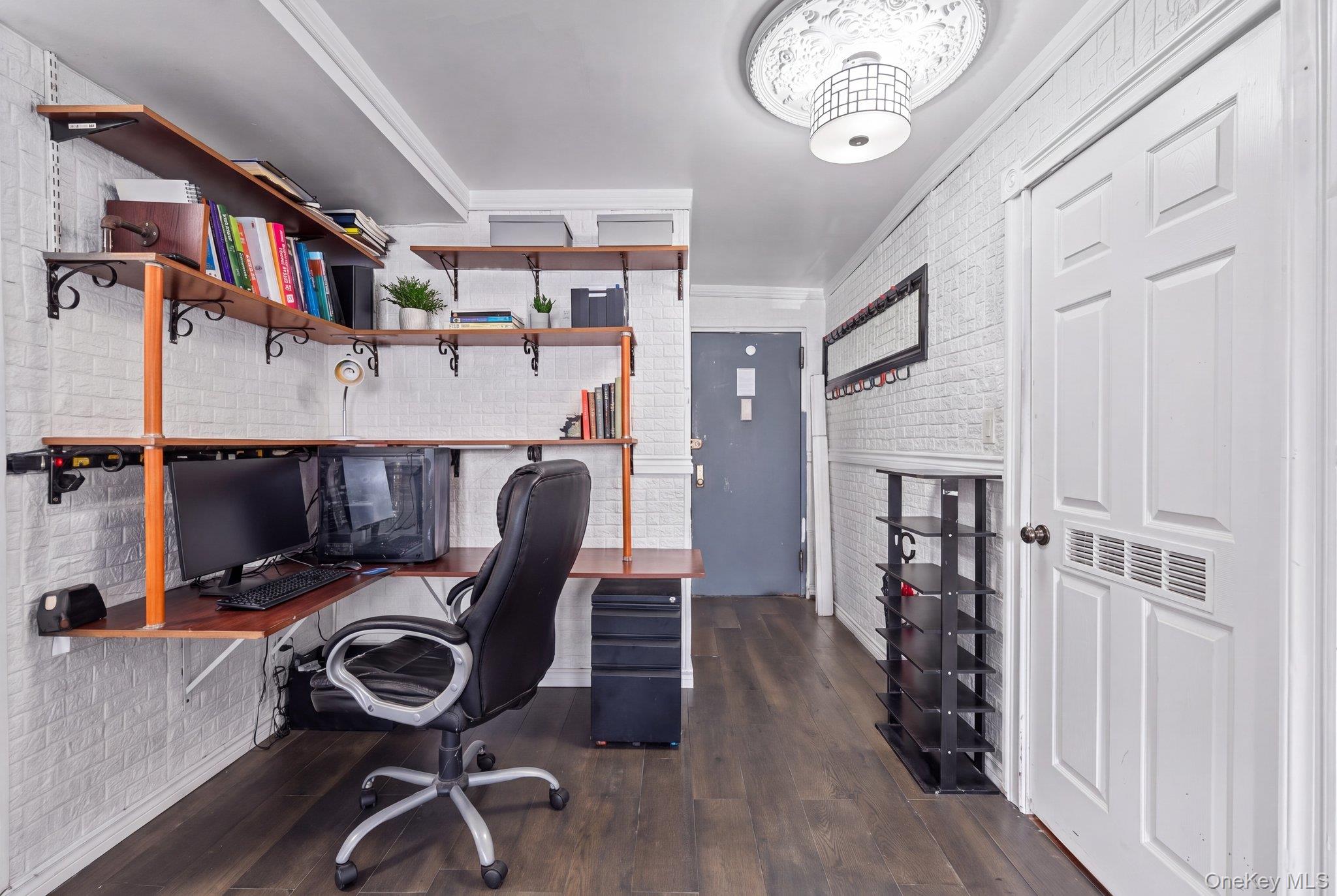 5803 Calloway Street, Unit 3DD photo 4